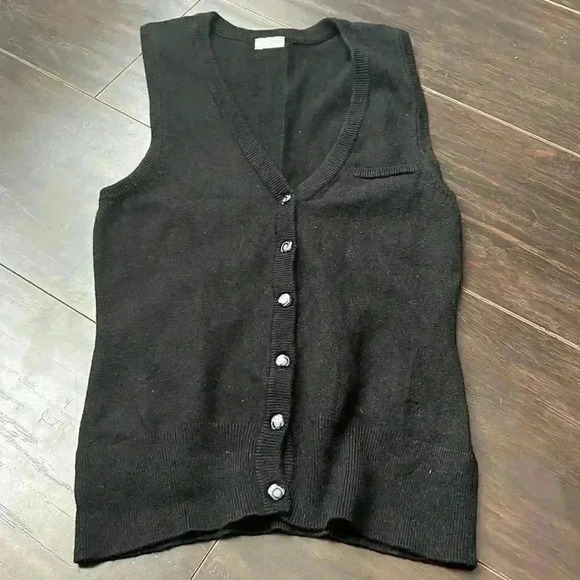 TALULA Babaton | Aritzia black cashmere blend vest with buttons - Picture 2 of 11